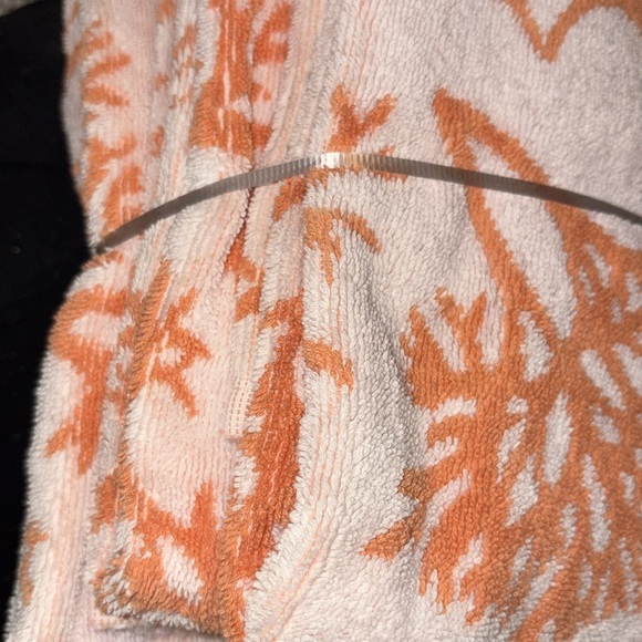 Pottery Barn Cotton Hand Towels (3) MUST SEE!    RARE - Picture 1 of 13